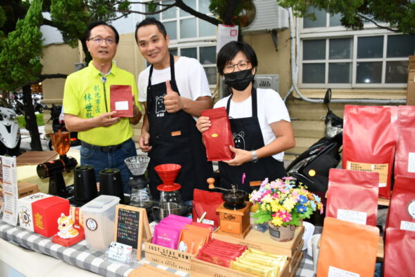 彰化市役所咖啡嘉年華 歷史建築與咖啡香氣浪漫交融