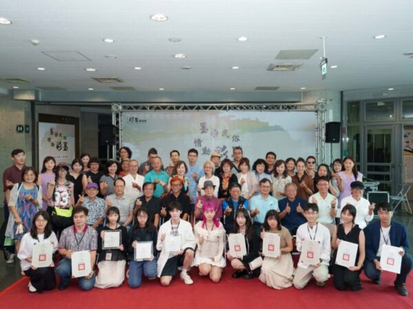 飽覽十九國絢麗作品 台中彩墨藝術節吸睛