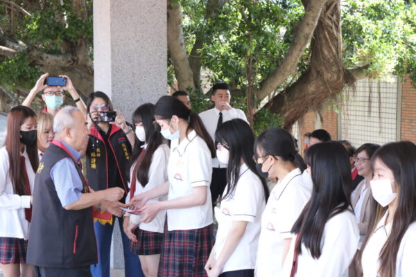 致用喜慶六二載 美人山上慶薪傳