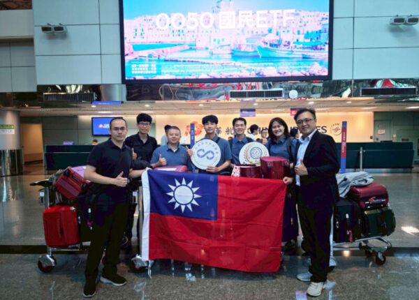 台灣甜點軟實力躍上國際頂尖舞台 李哲瑋勇奪UIBC世界青年甜點銀牌